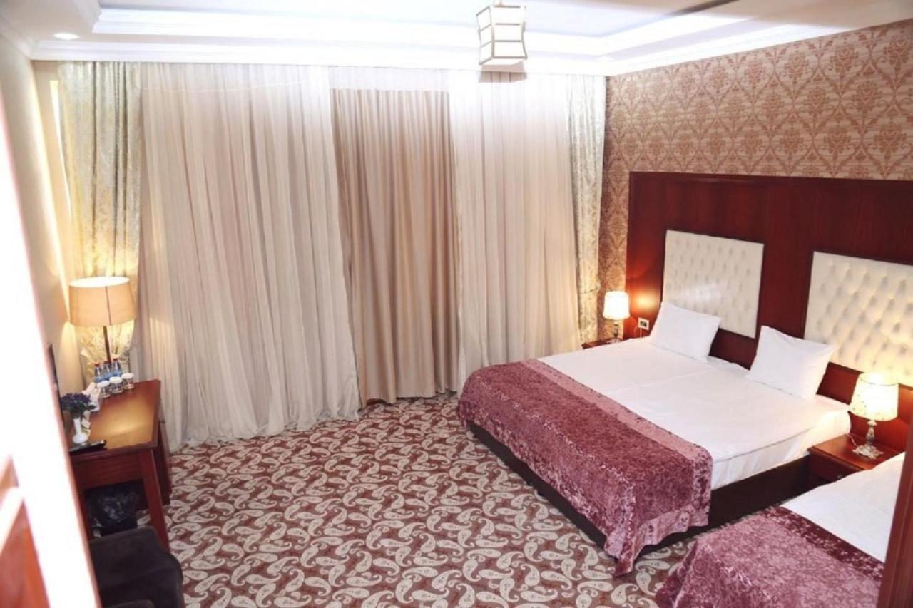 Clover Hotel Baku Formula 1 View Exterior photo
